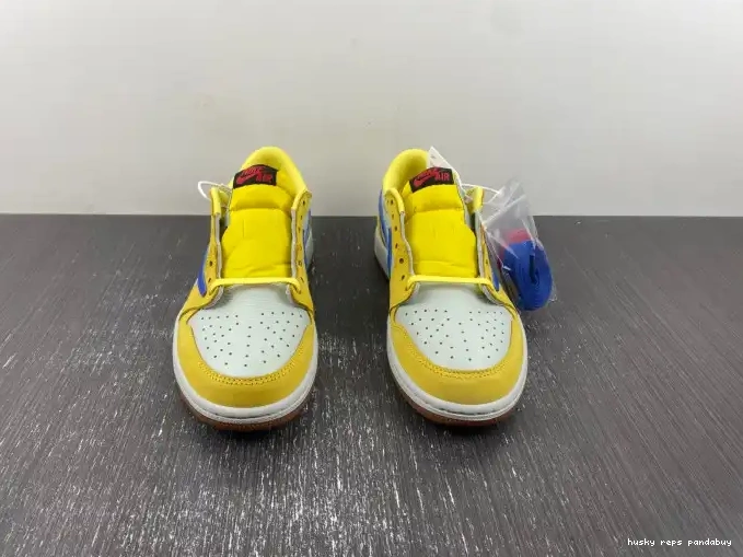 Cheap Husky OG Low Travis Canary 1 DZ4137-700 Air Jordan x Scott 0429